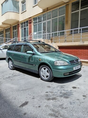 Opel Astra-1