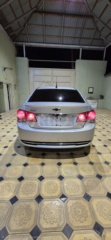 Chevrolet Cruze-4