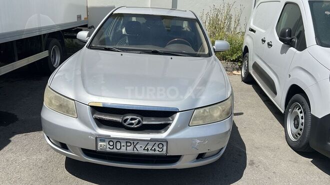Hyundai Sonata-1