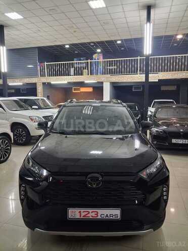 Toyota RAV4-1