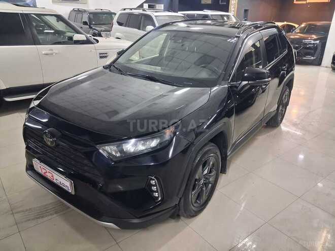 Toyota RAV4-10