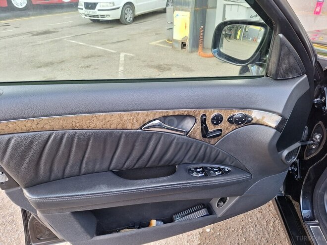 Mercedes E 220-14