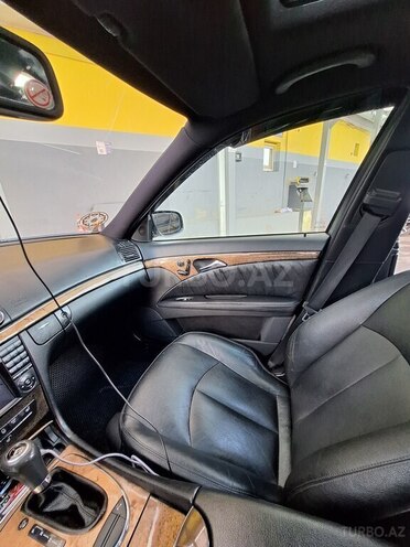 Mercedes E 220-15