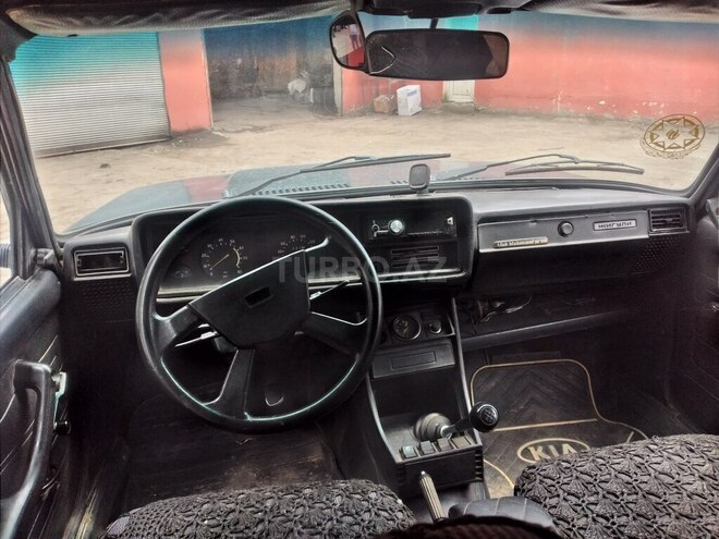 LADA (VAZ) 2107-4