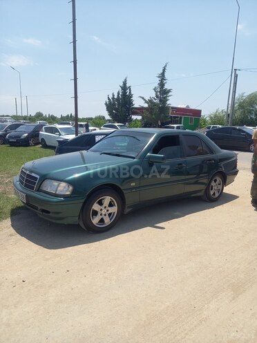 Mercedes C 220-10