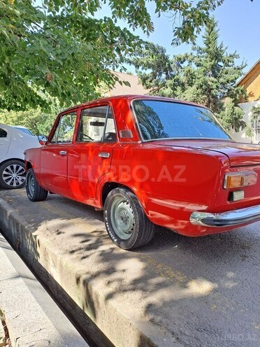 LADA (VAZ) 21011-4