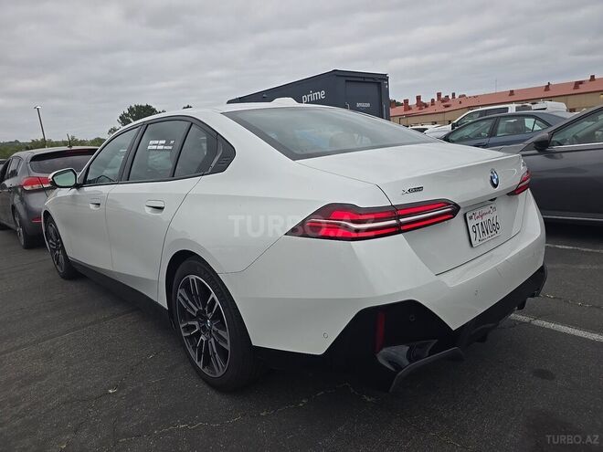 BMW 530-4