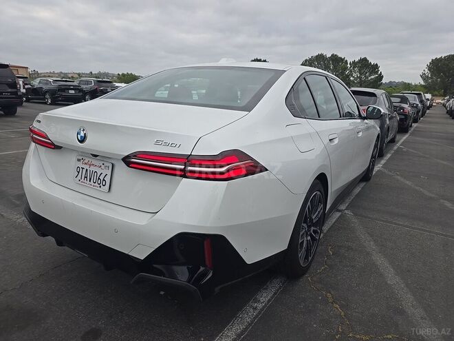 BMW 530-5