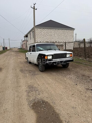 LADA (VAZ) 2107-8