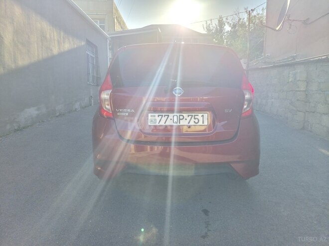 Nissan Note-5