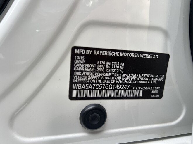 BMW 528-21