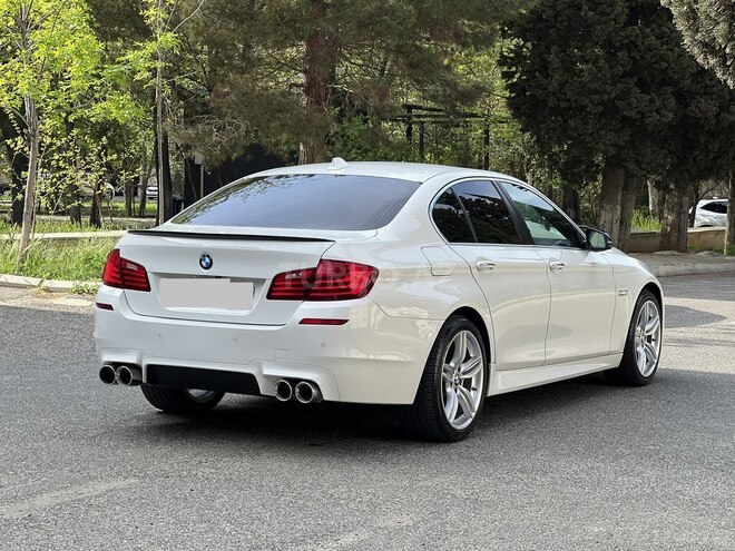 BMW 528-13
