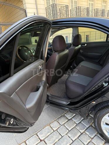 Hyundai Sonata-11