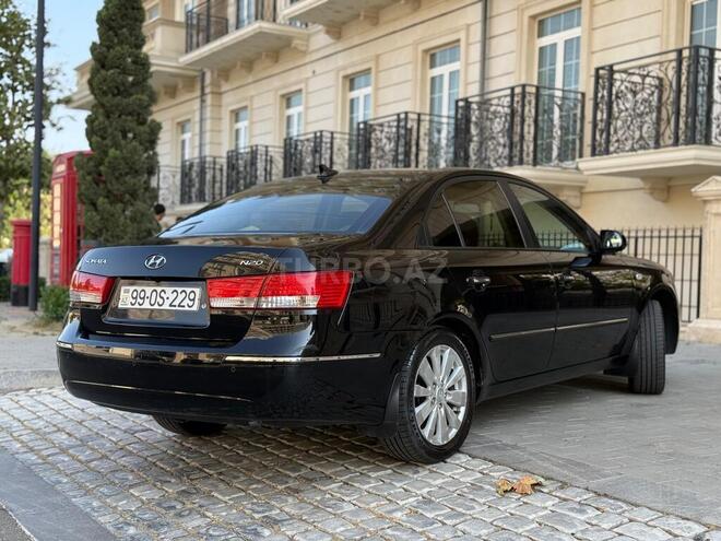 Hyundai Sonata-9