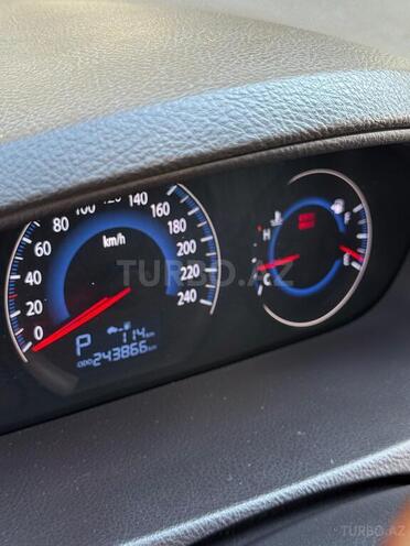 Hyundai Sonata-19