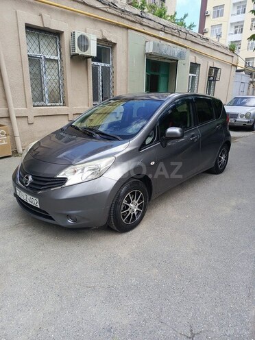 Nissan Note-2