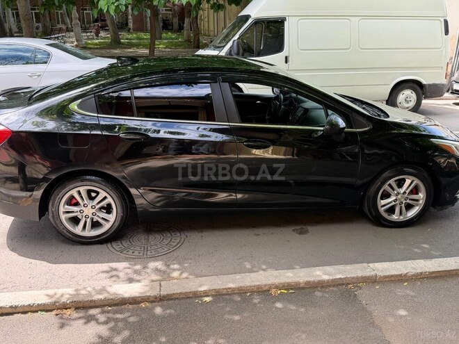 Chevrolet Cruze-5