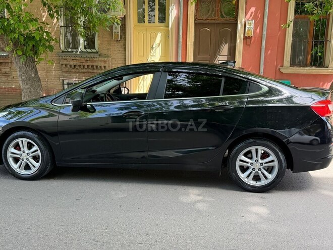 Chevrolet Cruze-6