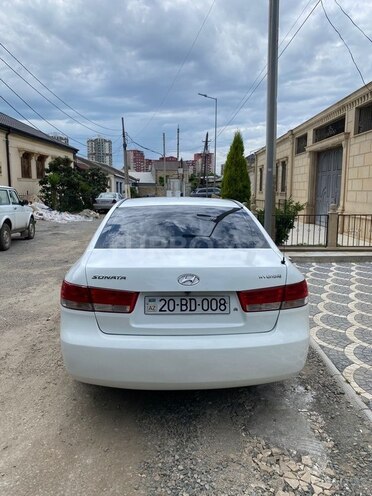 Hyundai Sonata-3