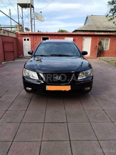 Hyundai Sonata-1