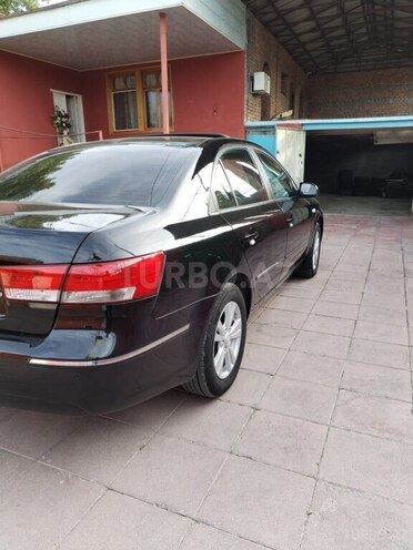 Hyundai Sonata-4