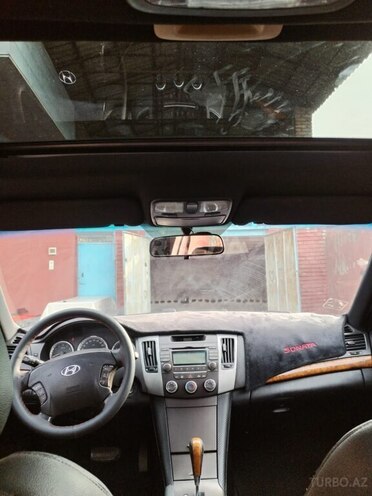 Hyundai Sonata-8