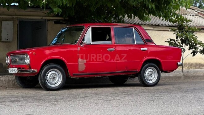 LADA (VAZ) 21011-4