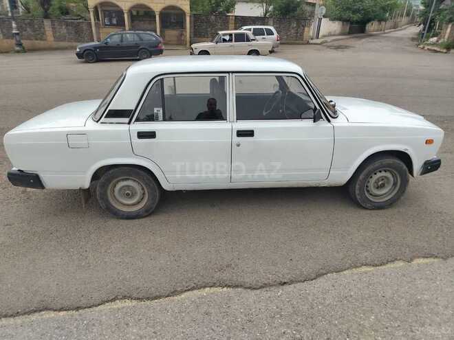 LADA (VAZ) 2107-5