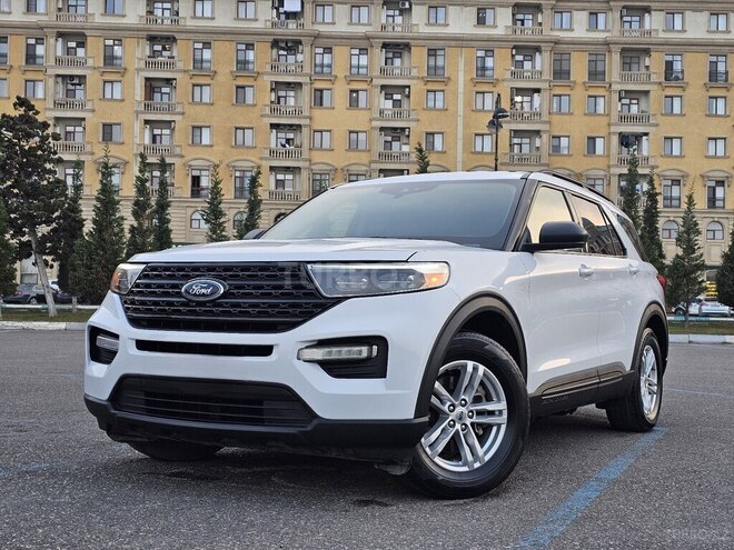 Ford Explorer-3