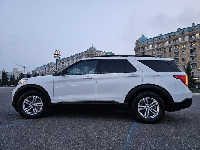 Ford Explorer-7