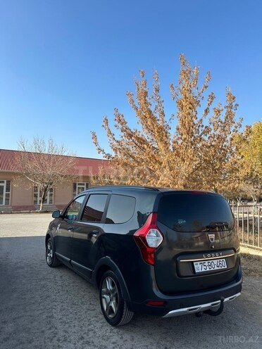 Dacia Lodgy-3