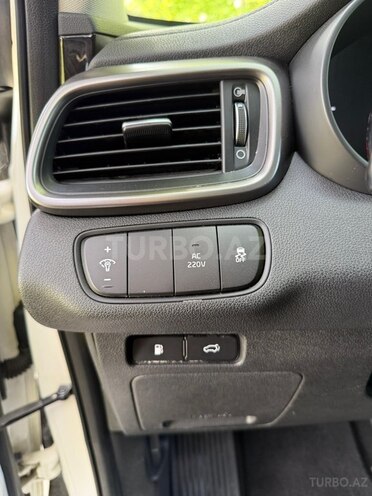 Kia Sorento-10