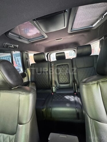 Jeep Commander-3