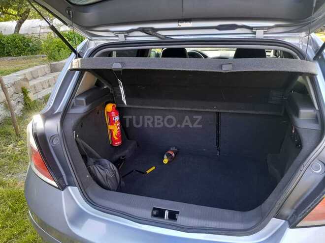 Opel Astra-12