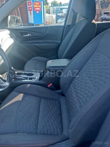 Chevrolet Equinox-8