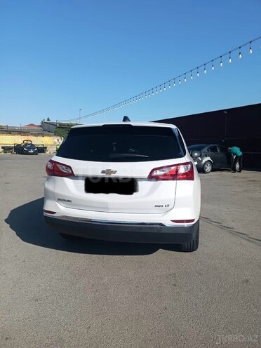 Chevrolet Equinox-2
