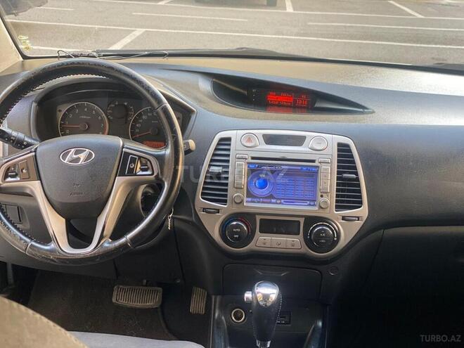 Hyundai i20-7