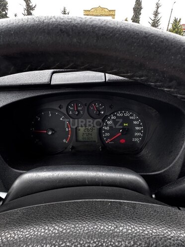 Ford Transit-14