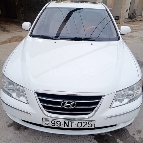 Hyundai Sonata-1
