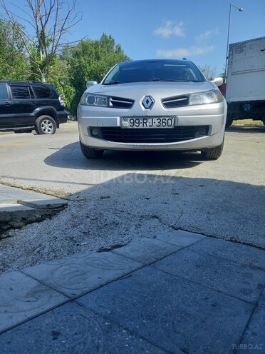 Renault Megane-5