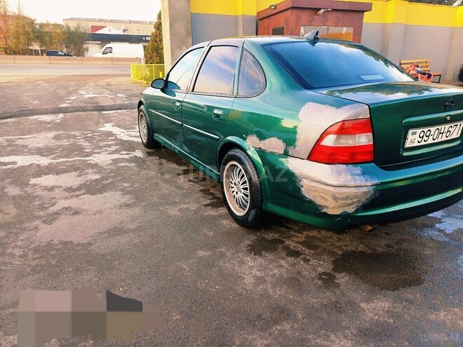Opel Vectra-3