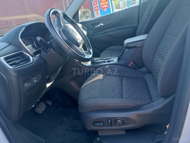 Chevrolet Equinox-10