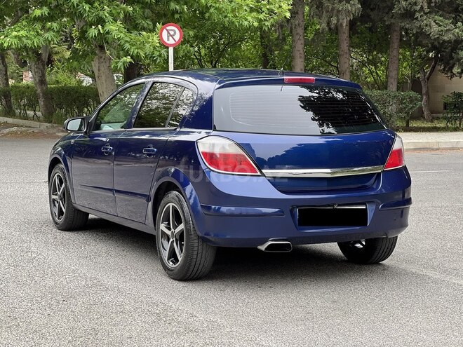Opel Astra-14