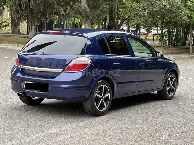Opel Astra-11