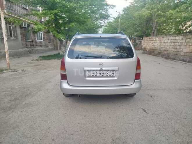 Opel Astra-12