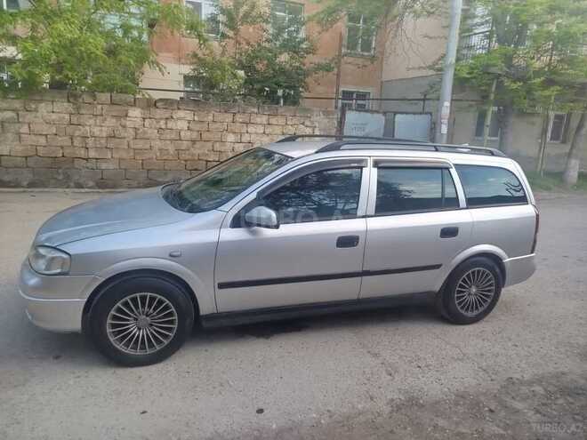 Opel Astra-10