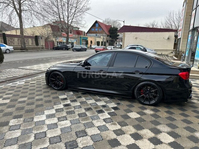 BMW 330-10
