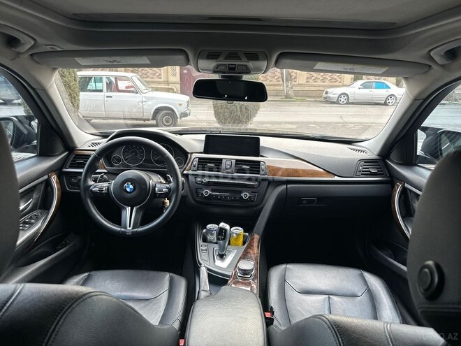 BMW 330-3