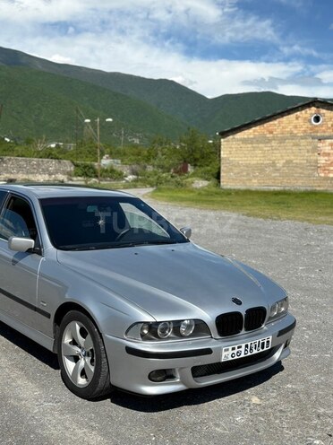 BMW 525-5