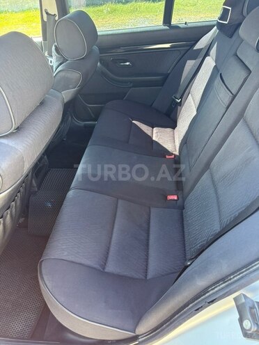 BMW 525-13